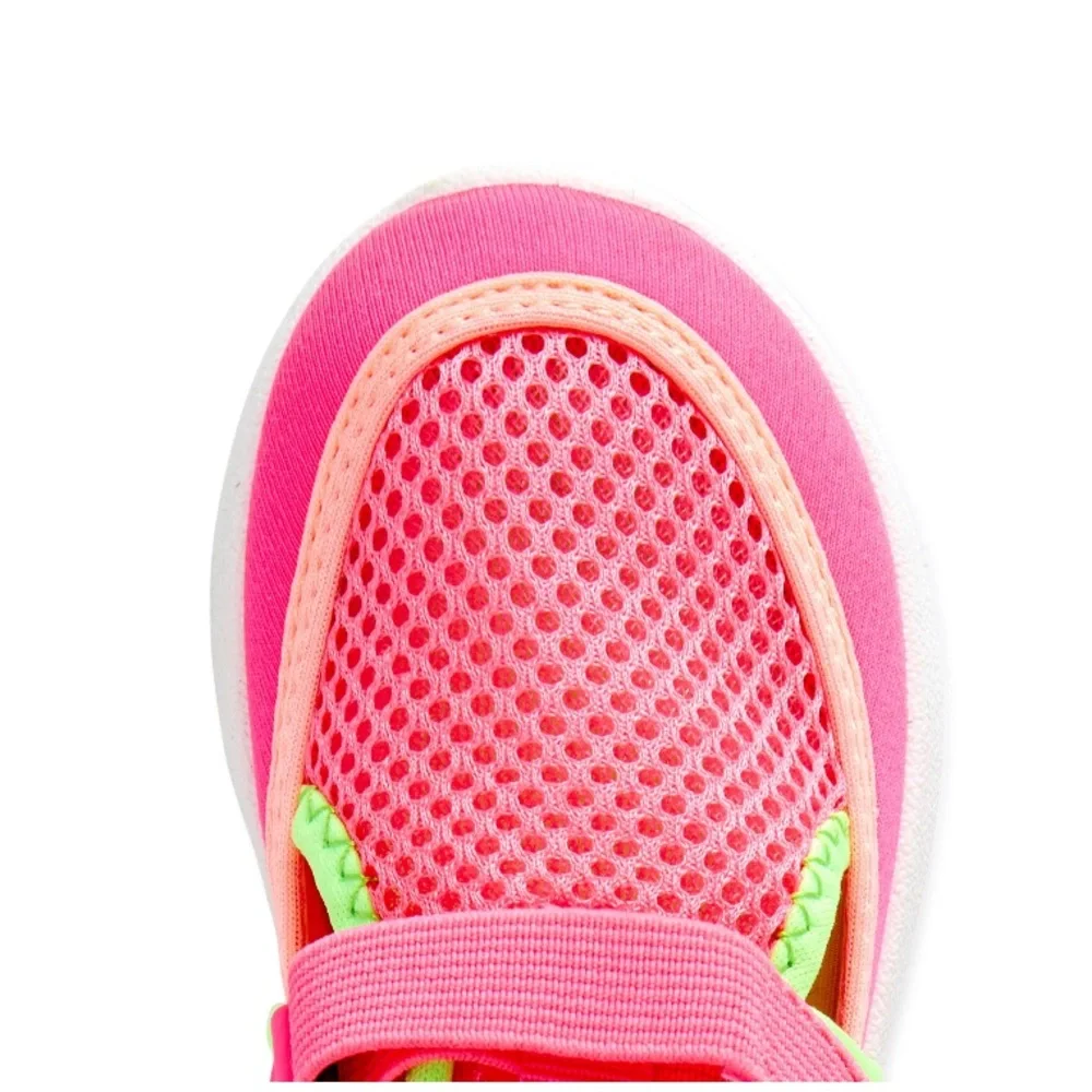 Wonder Nation Toddler Girls Beach Water Shoes in Pink